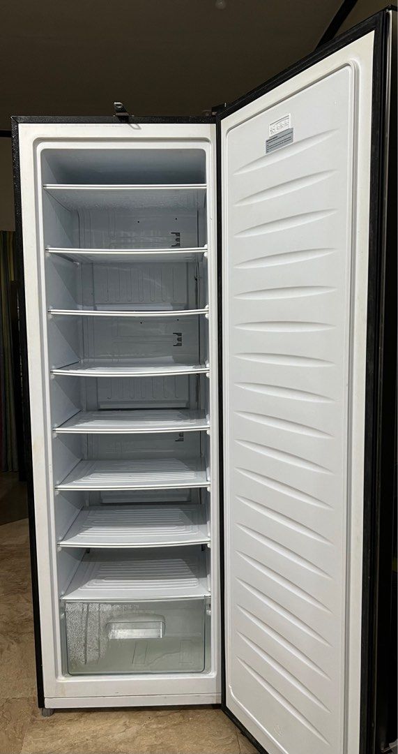 Fujidenzo Upright Freezer, TV & Home Appliances, Kitchen Appliances