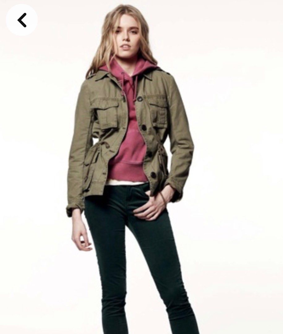 GAP FALL 2012 Jacket (Category: Coats, Jackets and Outerwear) located in Ipoh. Submitted by tytytan (Listing ID 1211315448, Image 1). Description: GAP fall jacket for sale. Can be wear for outdoor activities such as hiking, camping etc. Color olive green. Size on tag XXS but it quite bigger than that. Can wear up to L..