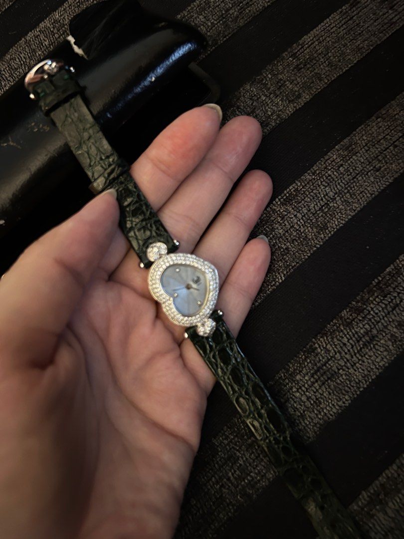 Diamond heart watch store