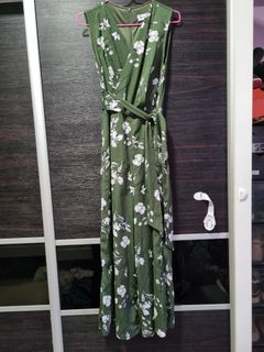 Green floral sleeveless jumpsuit