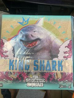 HOT TOYS KING SHARK