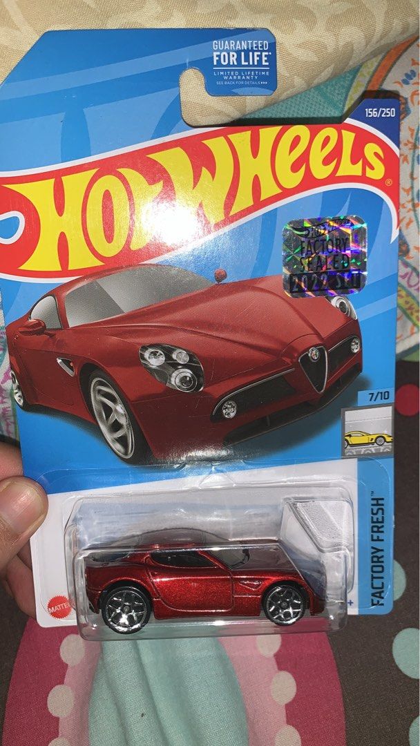 Factory sealed discount hot wheels adalah
