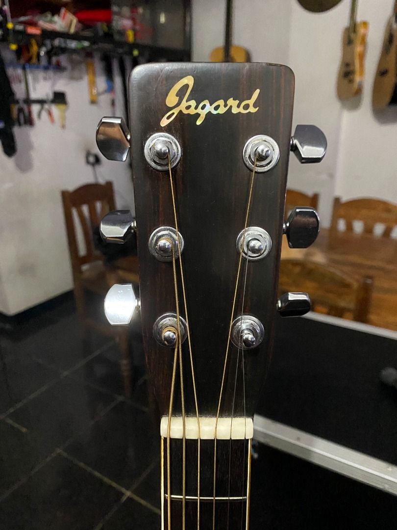 寺田楽器製ジャパヴィンテージアコースティックギターJAGARD-JD300 