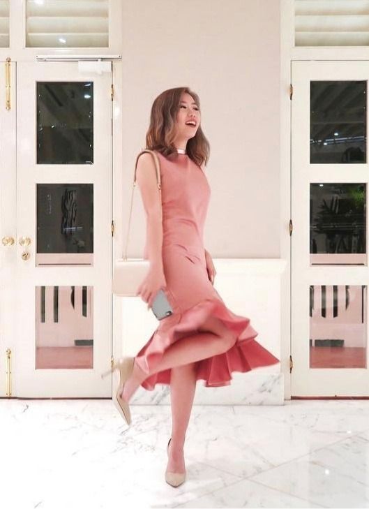 Klarra Satin dress M Salmon pink color for CNY