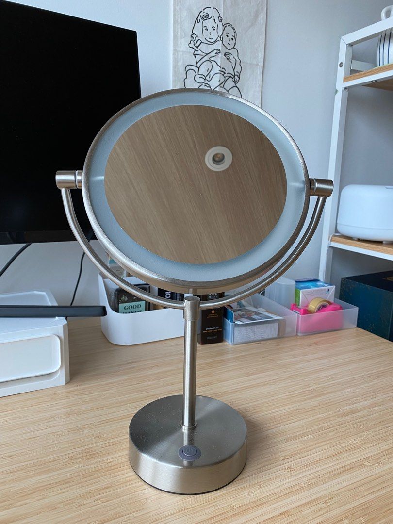 LED Desk Mirror, Furniture & Home Living, Home Decor, Mirrors on Carousell