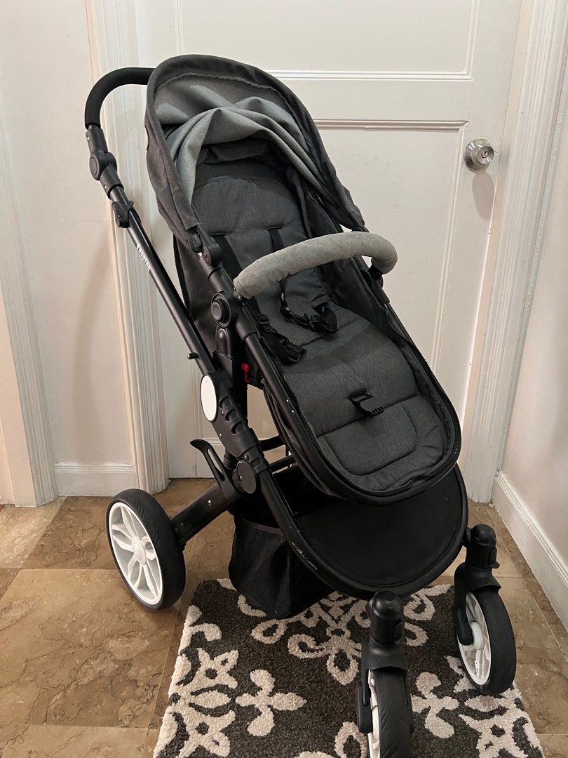 Looping pram outlet