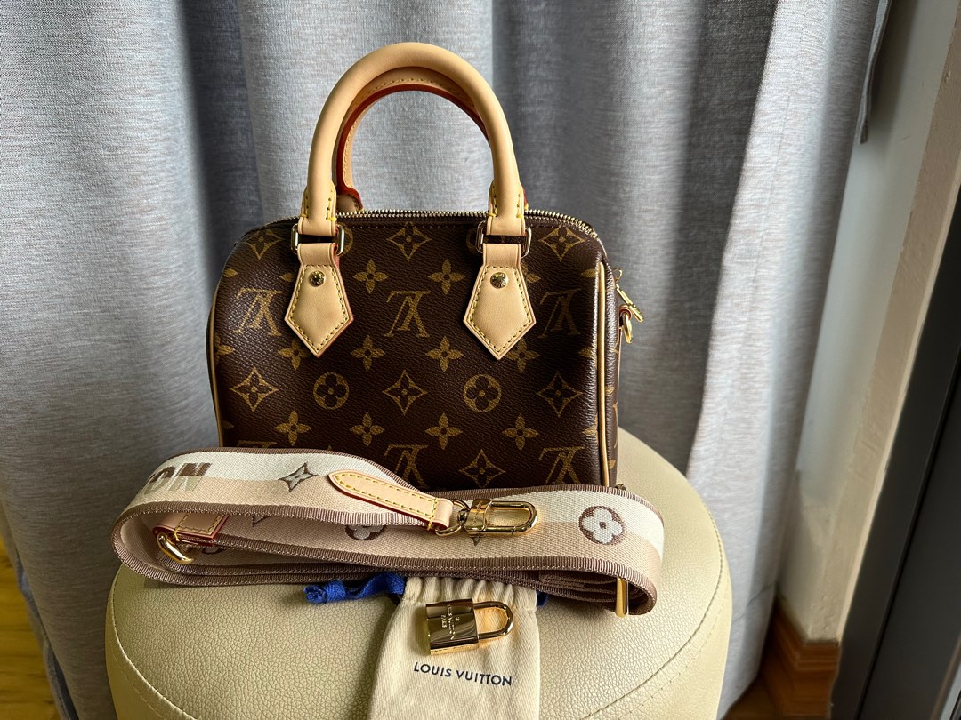 Authentic lv bag new with receipts bought fr turkey, Women's Fashion, Bags  & Wallets, Shoulder Bags on Carousell