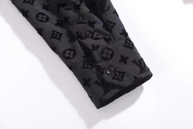 Louis Vuitton* Flocked Monogram Classic Shirt, Men's Fashion, Coats,  Jackets and Outerwear on Carousell
