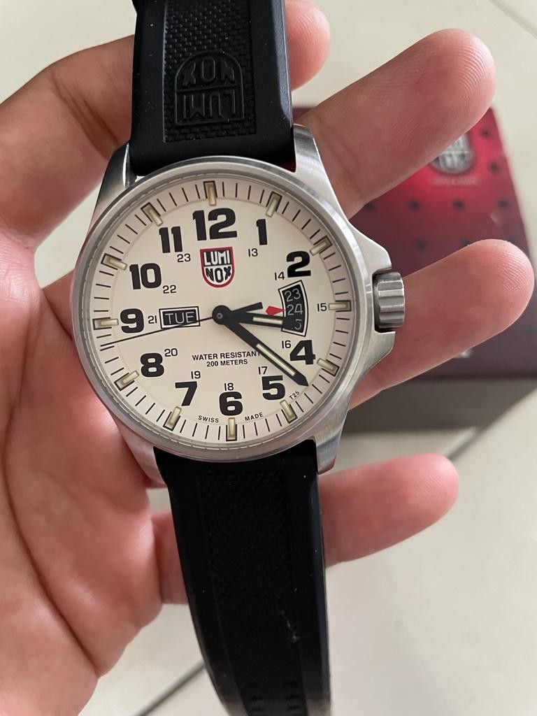 Luminox 1827 sales