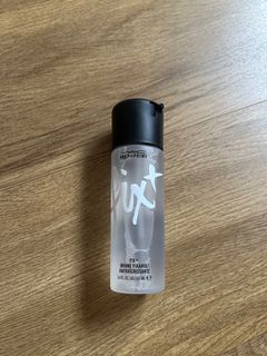 Mac Cosmetics Fix +