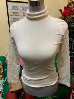 Mango TurtlenNeck Long Sleeves Sweat Shirt