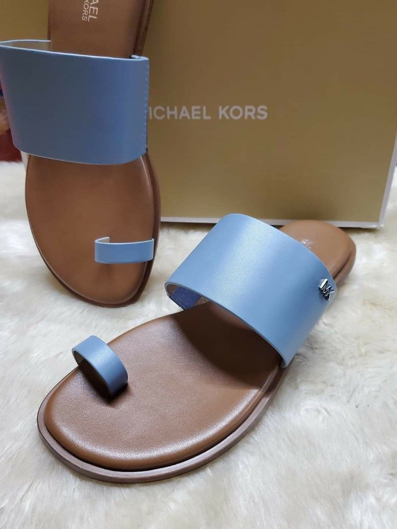 Michael Kors August Flat Sandal, Women's Fashion, Footwear, Flats & Sandals  on Carousell