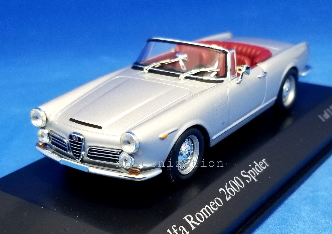 ▫1:43 Alfa Romeo 2600 Spider Cabriolet 1964 (Sliver) Minichamps 1