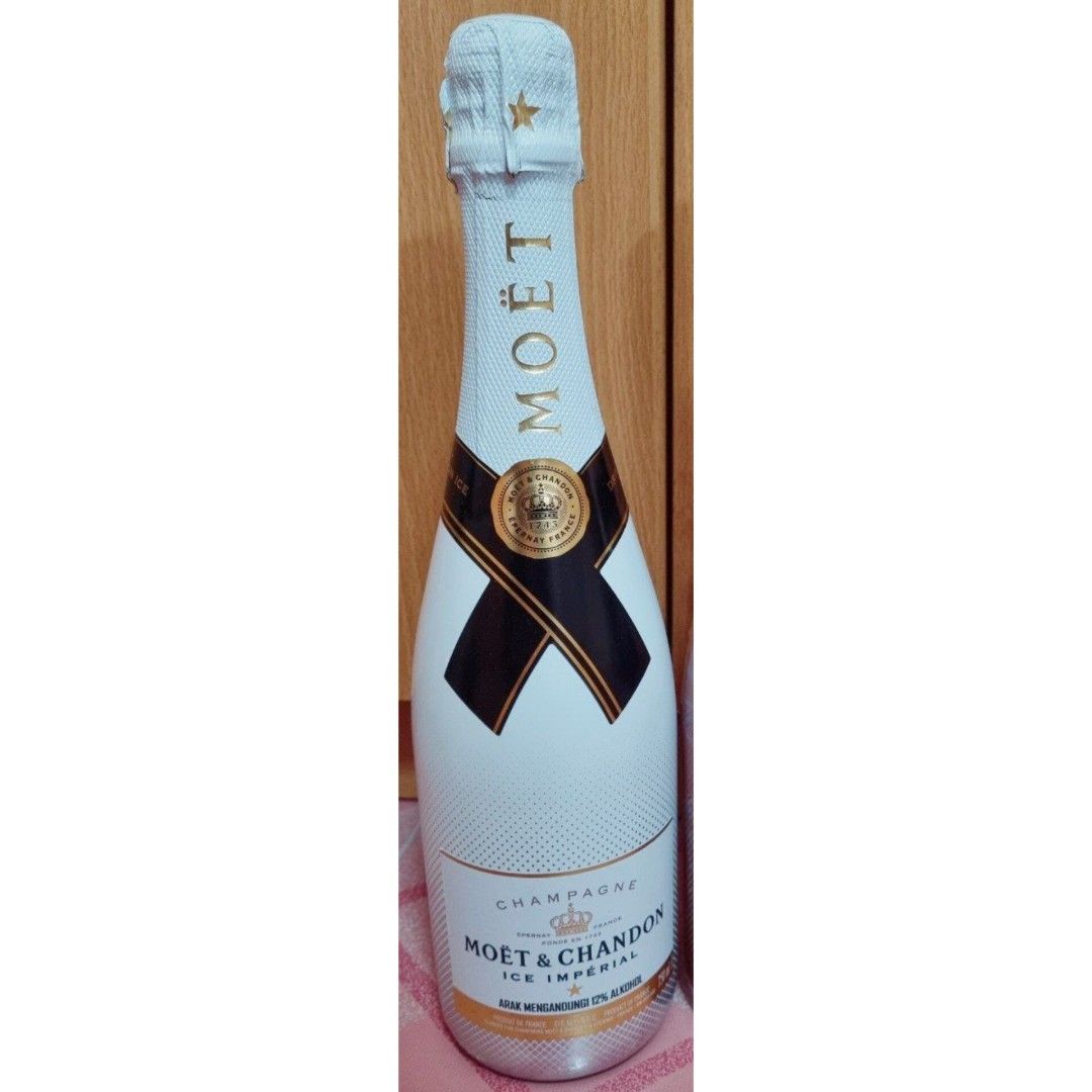 Moet & Chandon Ice Imperial NV 12% ABV 750ml