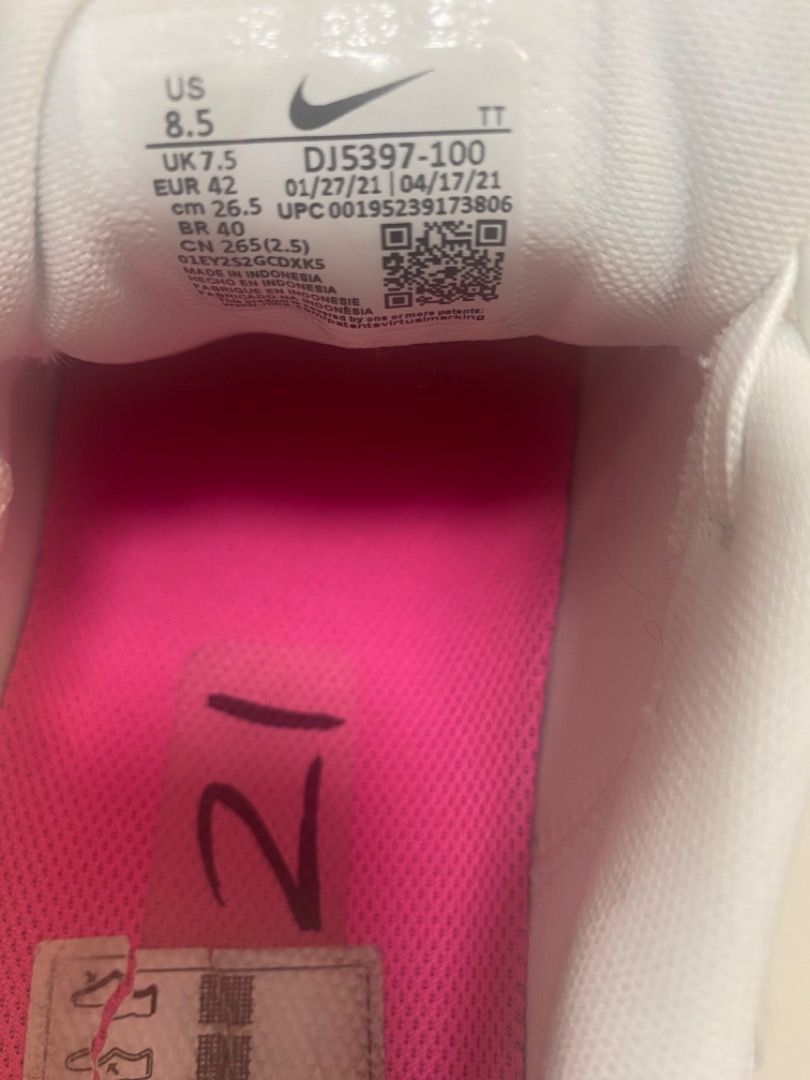 Nike 7.5uk 8.5us