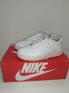 (Category: ) located in . Submitted by sneakypeeksg (Listing ID 1211273133, Image 1). Description: .