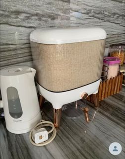Nordic rice dispenser