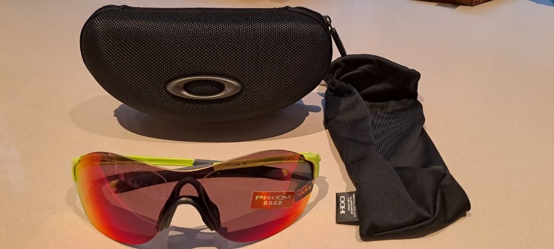 Oakley EVZERO Swift (A) (Retna Burn frame, Prizm lens), Women's Fashion,  Watches & Accessories, Sunglasses & Eyewear on Carousell