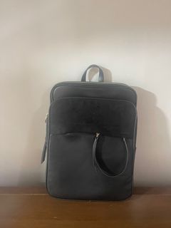 Parfois Laptop bag with Airpods case compartment