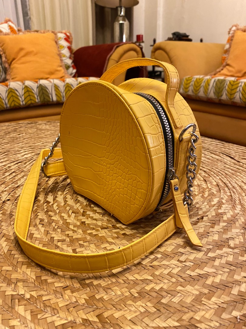 Primark yellow cross body bag, Women's Fashion, Bags & Wallets, Cross