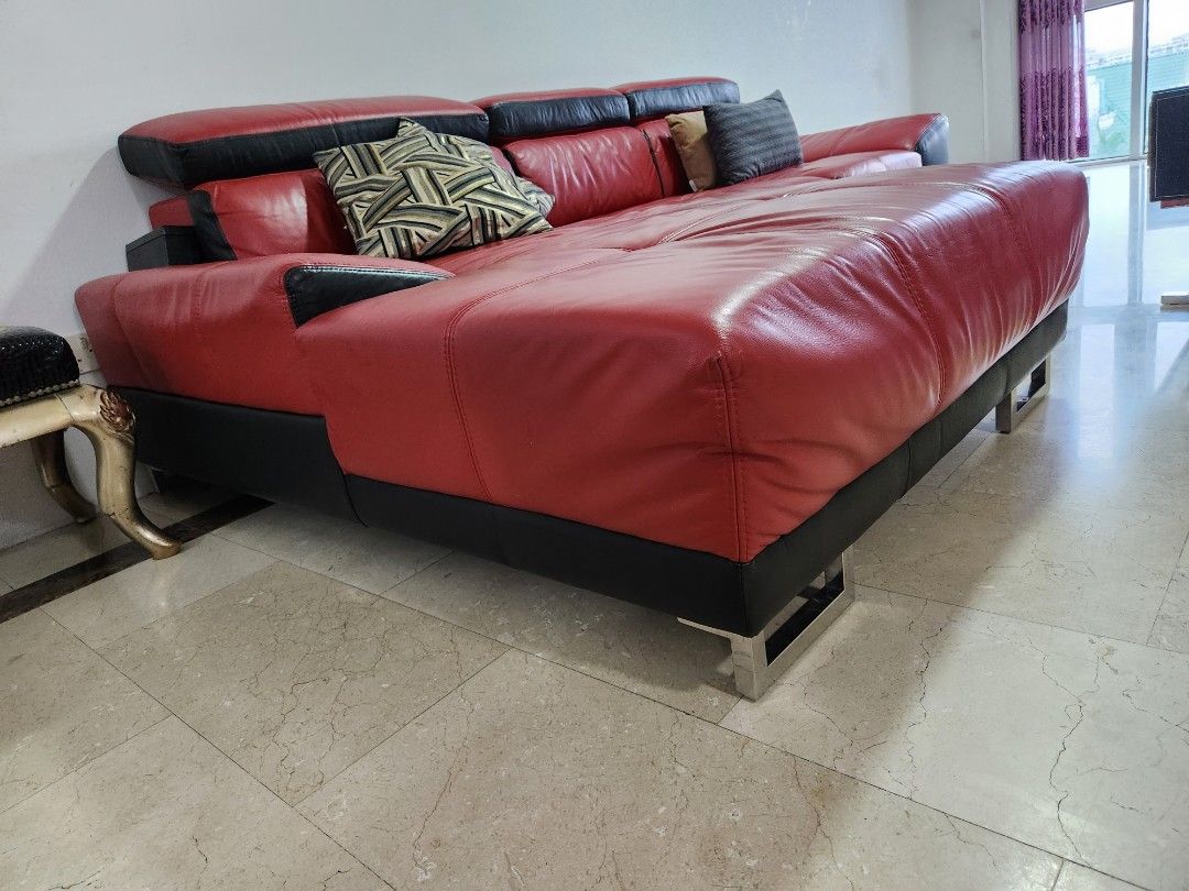 Pure leather Sofa set from Casa italia, Furniture & Home Living