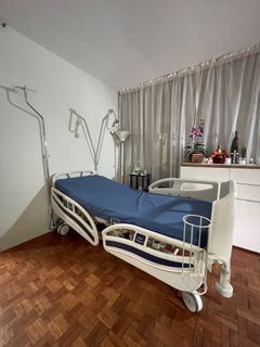 SV2 STRYKER Hospital Bed (Recliner Bed for disabled