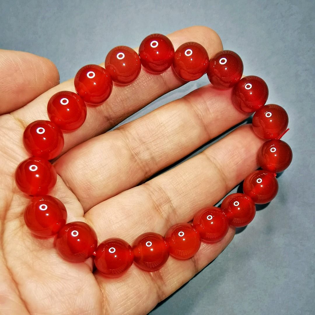 Red discount agate bracelet
