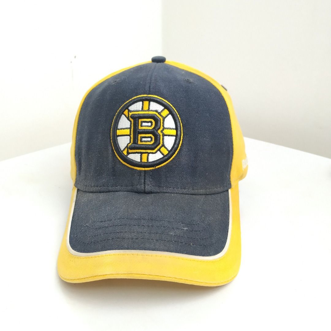 Reebok men's black and yellow hat Reebok Boston - Depop