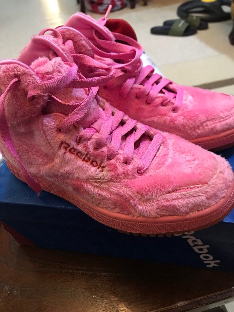 Reebok hello kitty shoes price deals