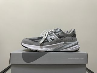（分類：）位於 。 由 NewSneakers 提交（商品編號 1211290479，圖片 1）。簡介： 。