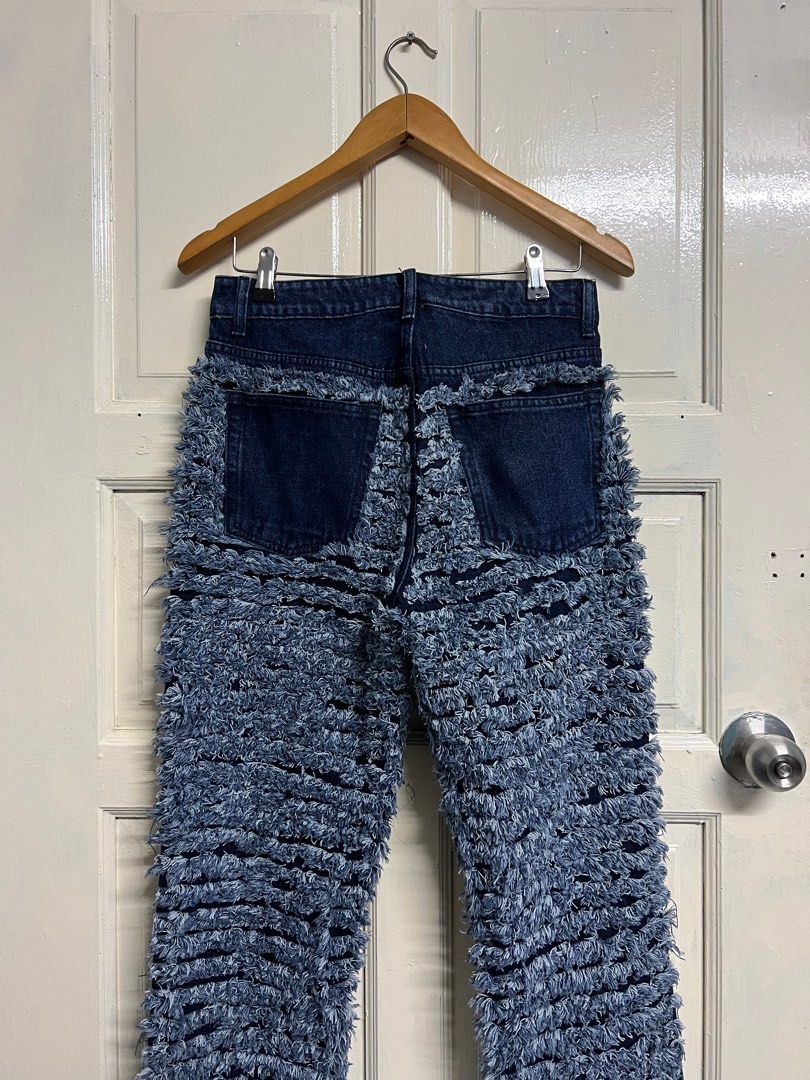 Shredded jeans, Men's Fashion, Bottoms, Jeans on Carousell