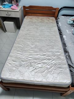(Category: ) located in . Submitted by lim_2889 (Listing ID 1211280253, Image 1). Description: .
