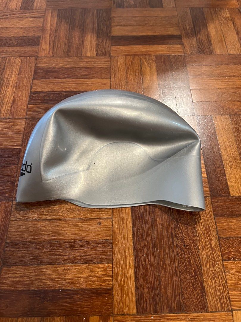 Speedo Aqua V Racing Swim Cap, Sports Equipment, Other Sports Equipment