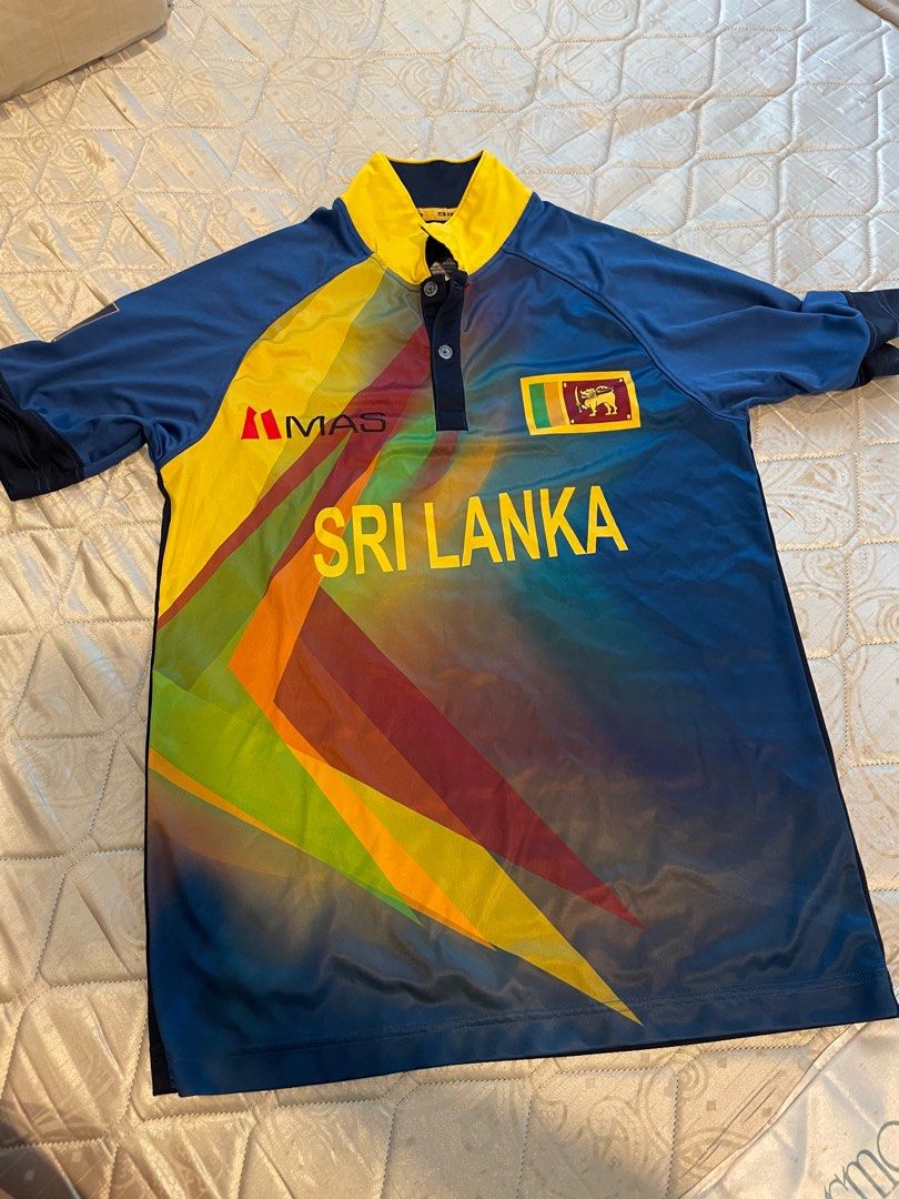 Brand new SRI LANKA Cricket team Jersey size M, Men's Fashion, Activewear  on Carousell