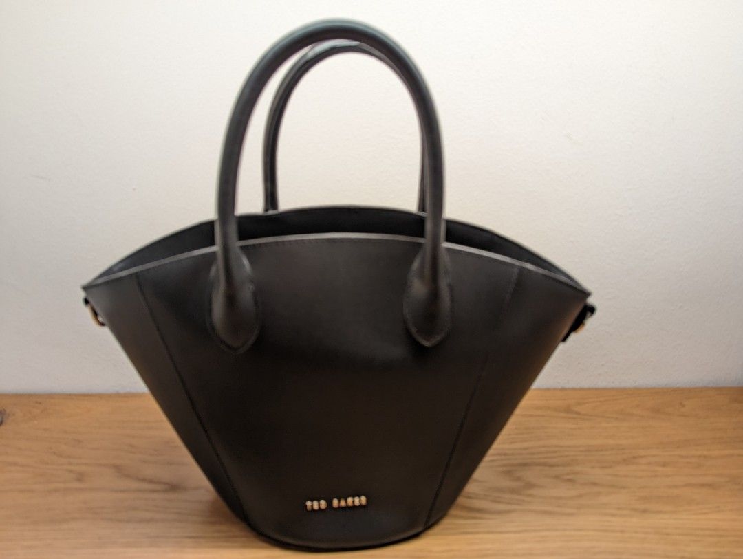 Ted Baker Bucket Bag Black