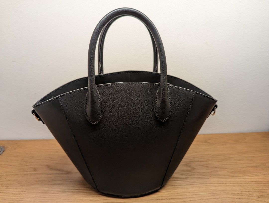 Ted Baker Bucket Bag (Black), Women's Fashion, Bags u0026 Wallets, Cross-body  Bags on Carousell