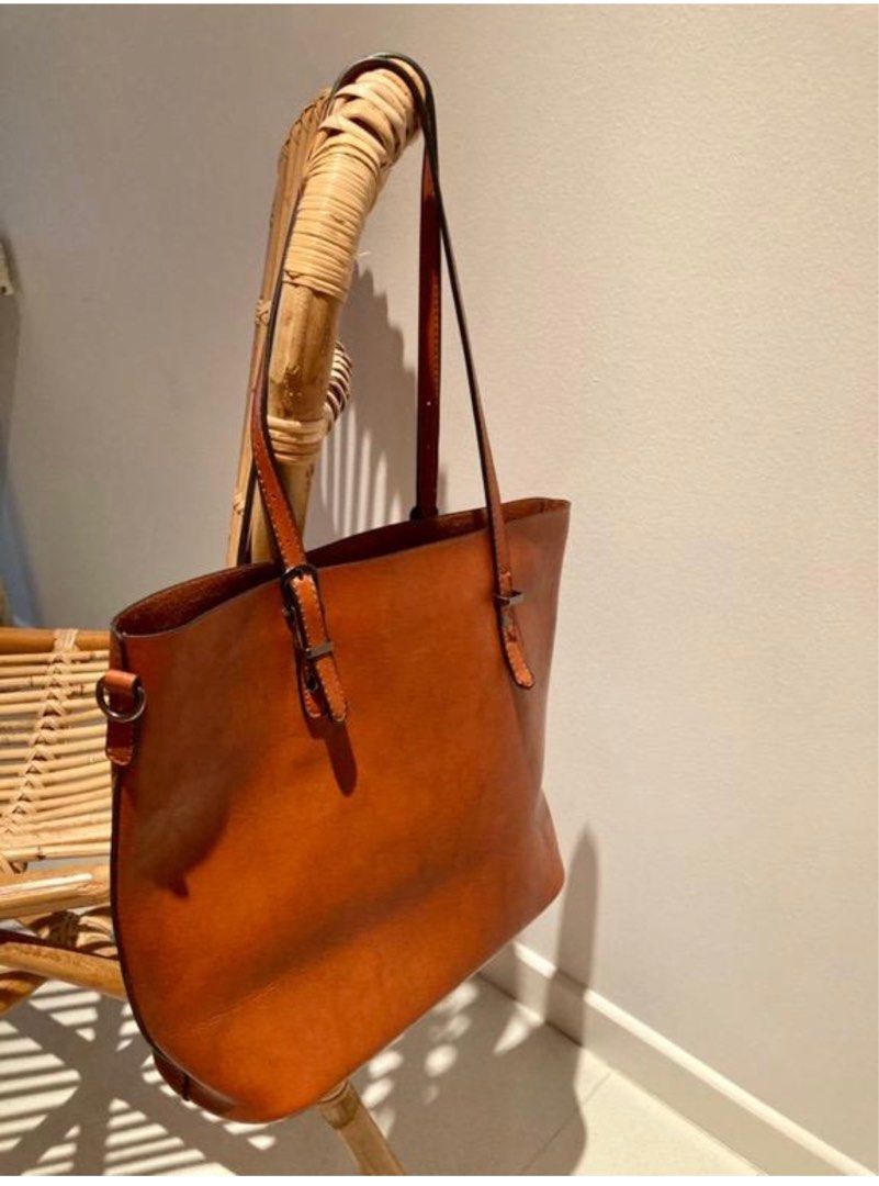 The weekend edit vegan tote bag