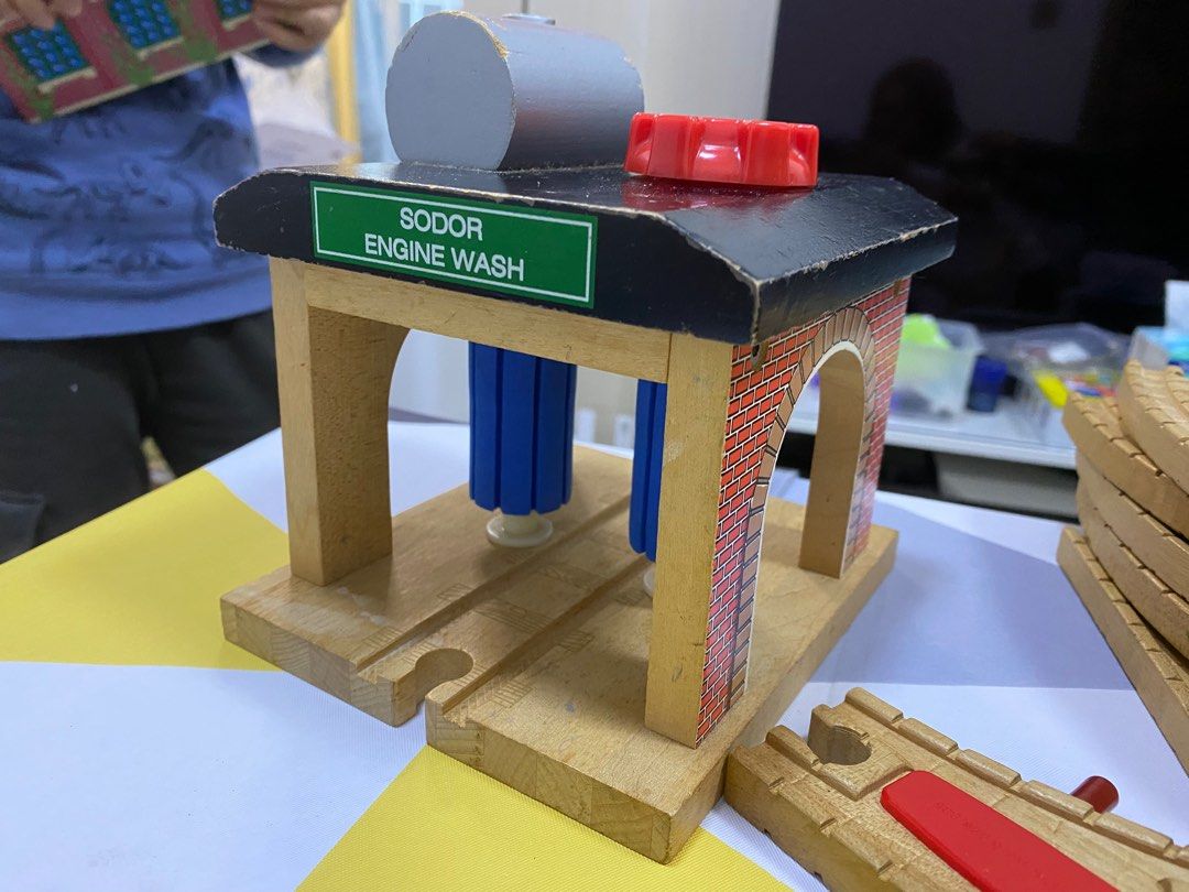 Sodor engine hotsell wash