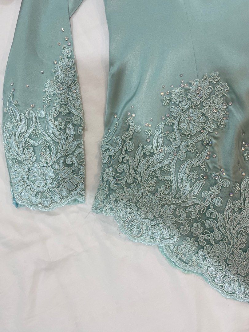 Tiffany blue on sale lace fabric