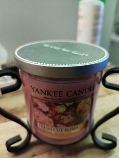 [To Give Away] Yankee Candle