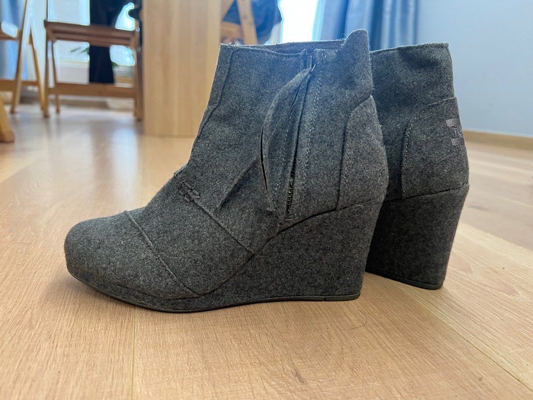 Toms desert wedge herringbone discount