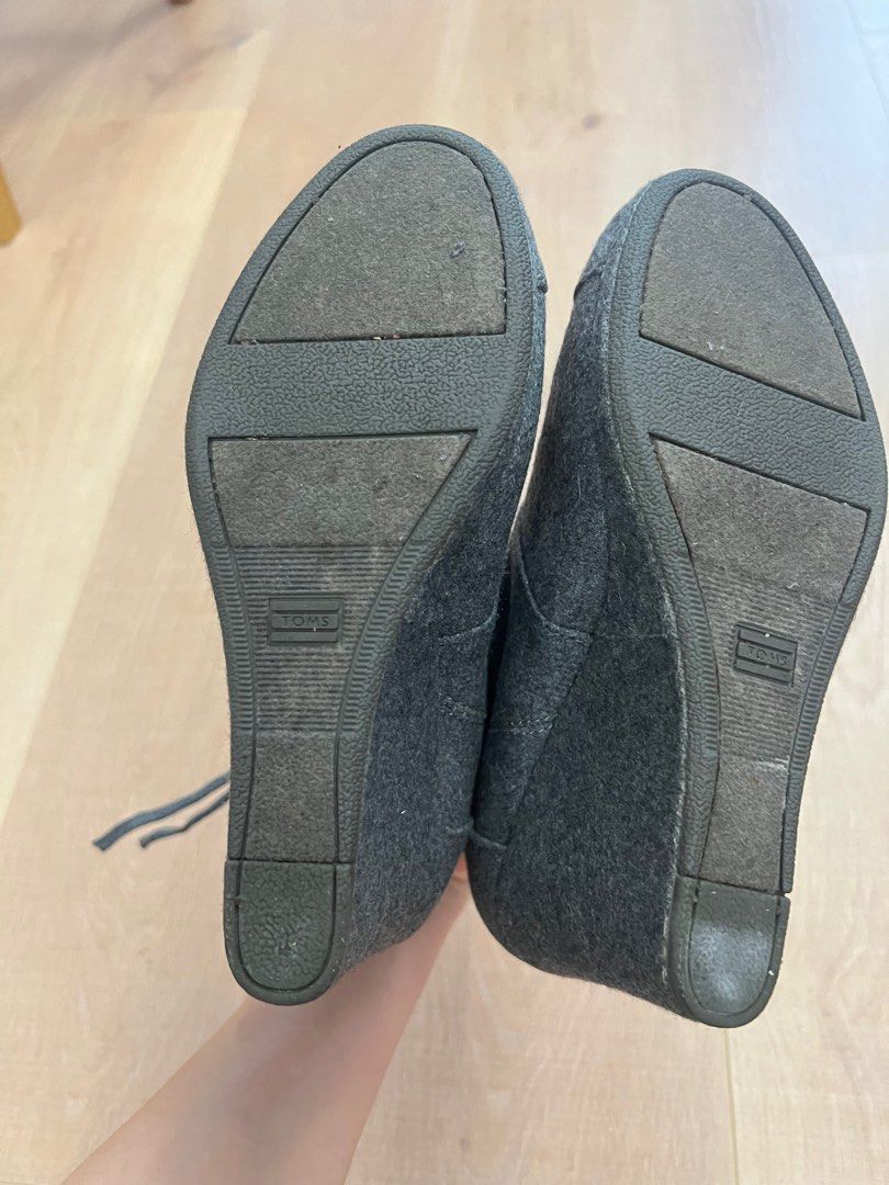 Toms desert deals wedge grey