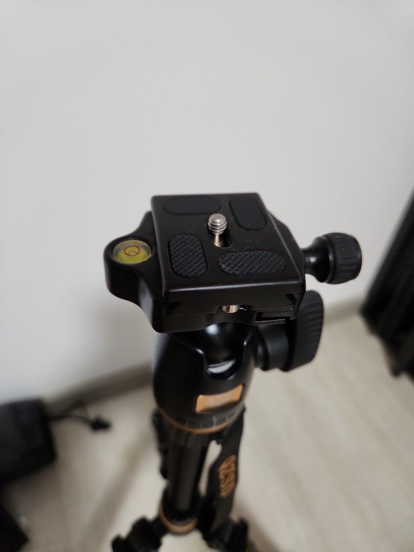 Tripod Brand new, Photography, Photography Accessories, Tripods