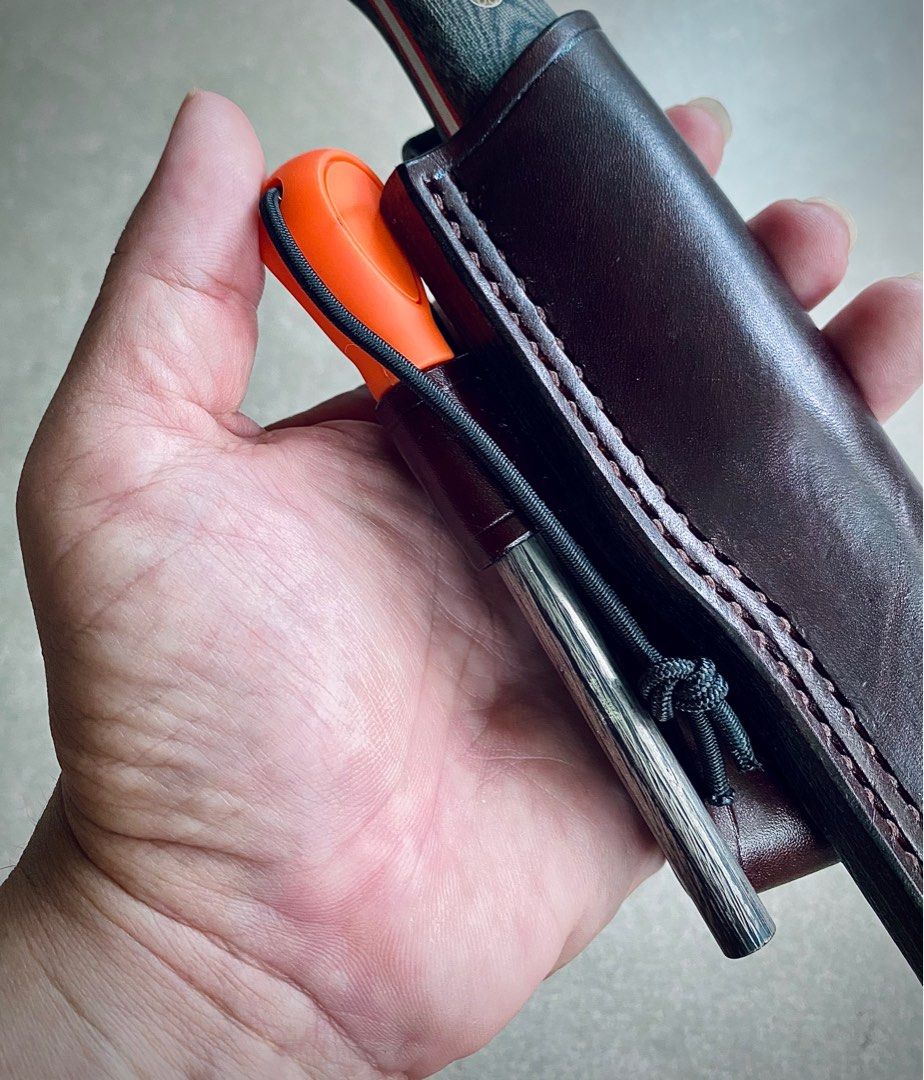 Upgraded Professional XL Ferro Rod with Safety Whistle in Mandarin