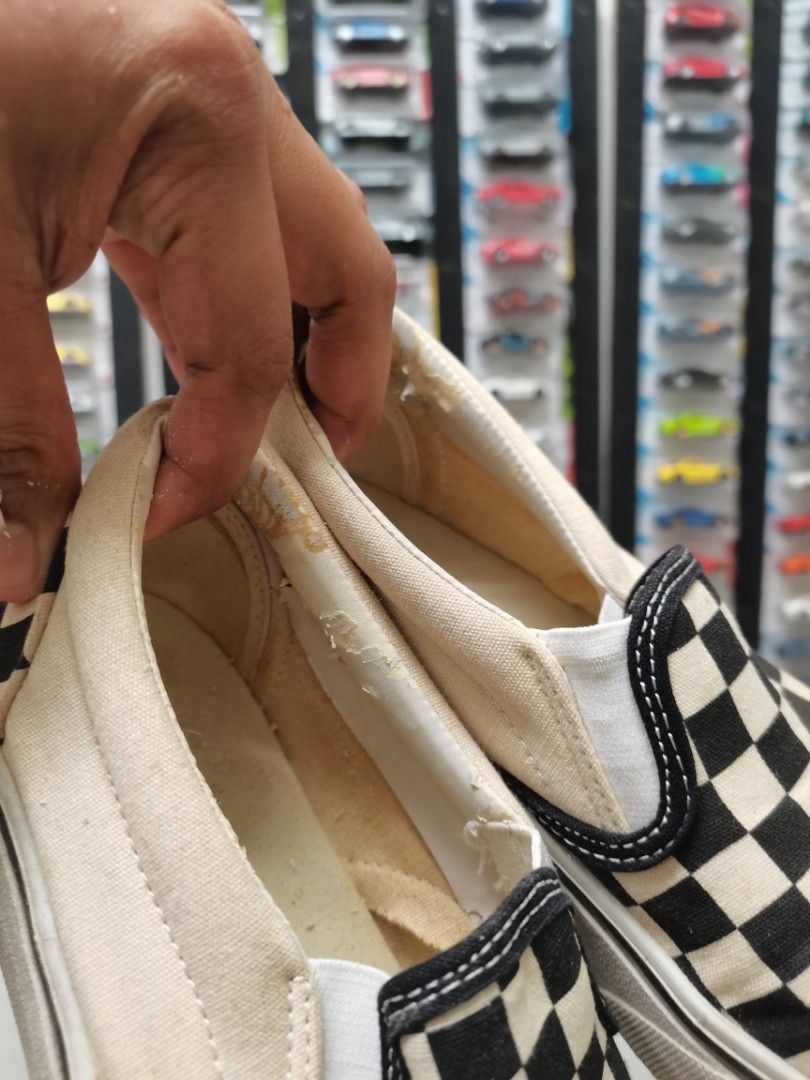 Vans slip online on dam