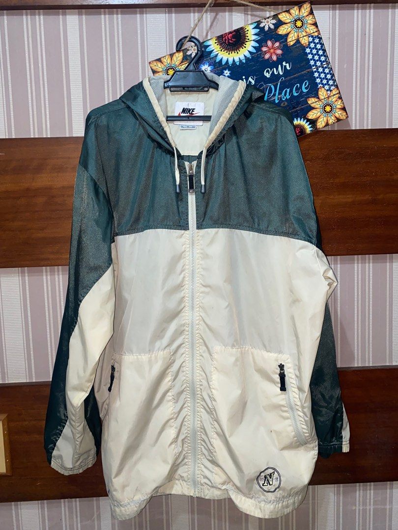 Nike rain jacket green cheap