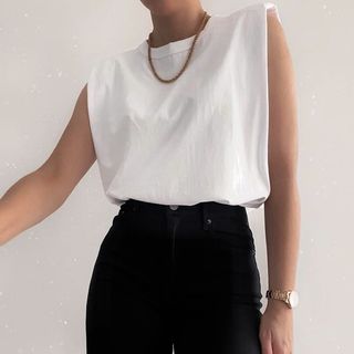 (Category: ) located in . Submitted by easythriftss (Listing ID 1211330239, Image 1). Description: .
