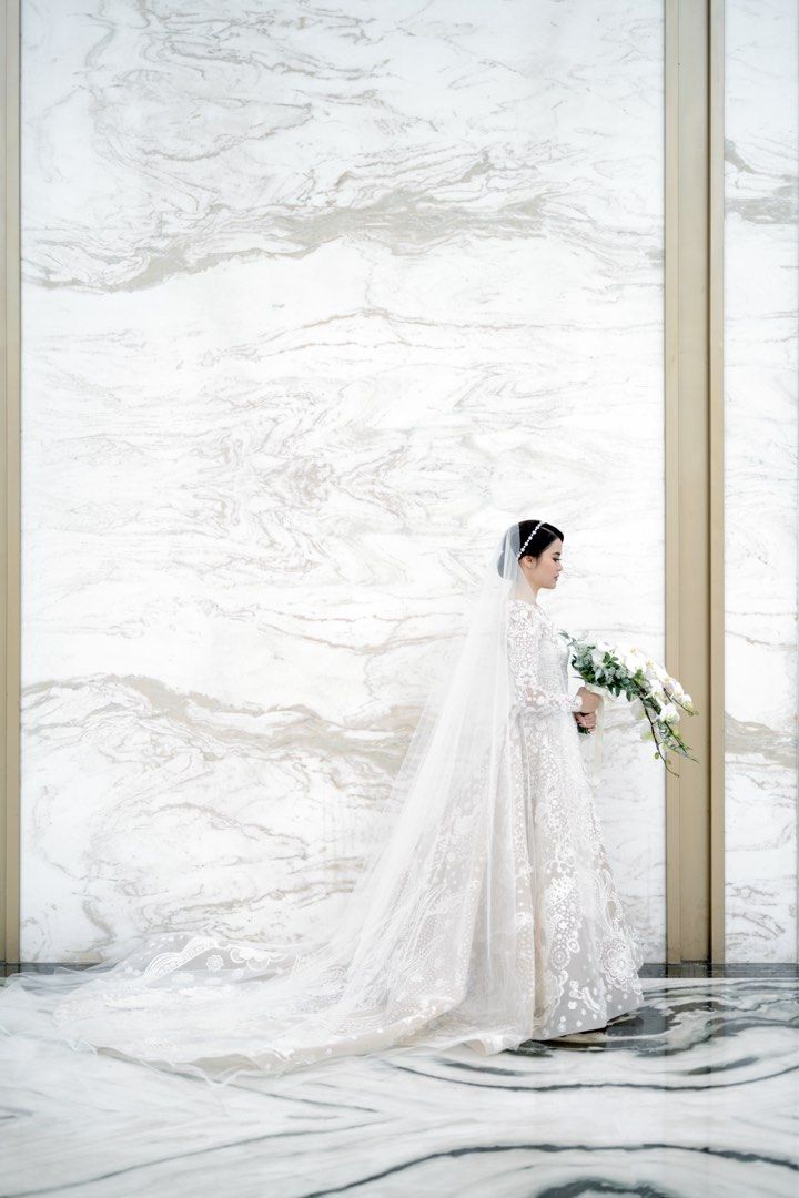 Yefta Gunawan Wedding Dress
