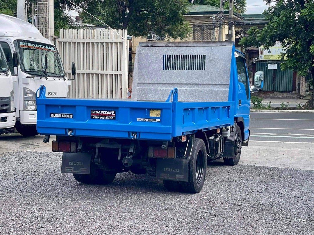 2021 Isuzu Elf Mini Dump Truck Molye, Special Vehicles, Heavy Vehicles on Carousell