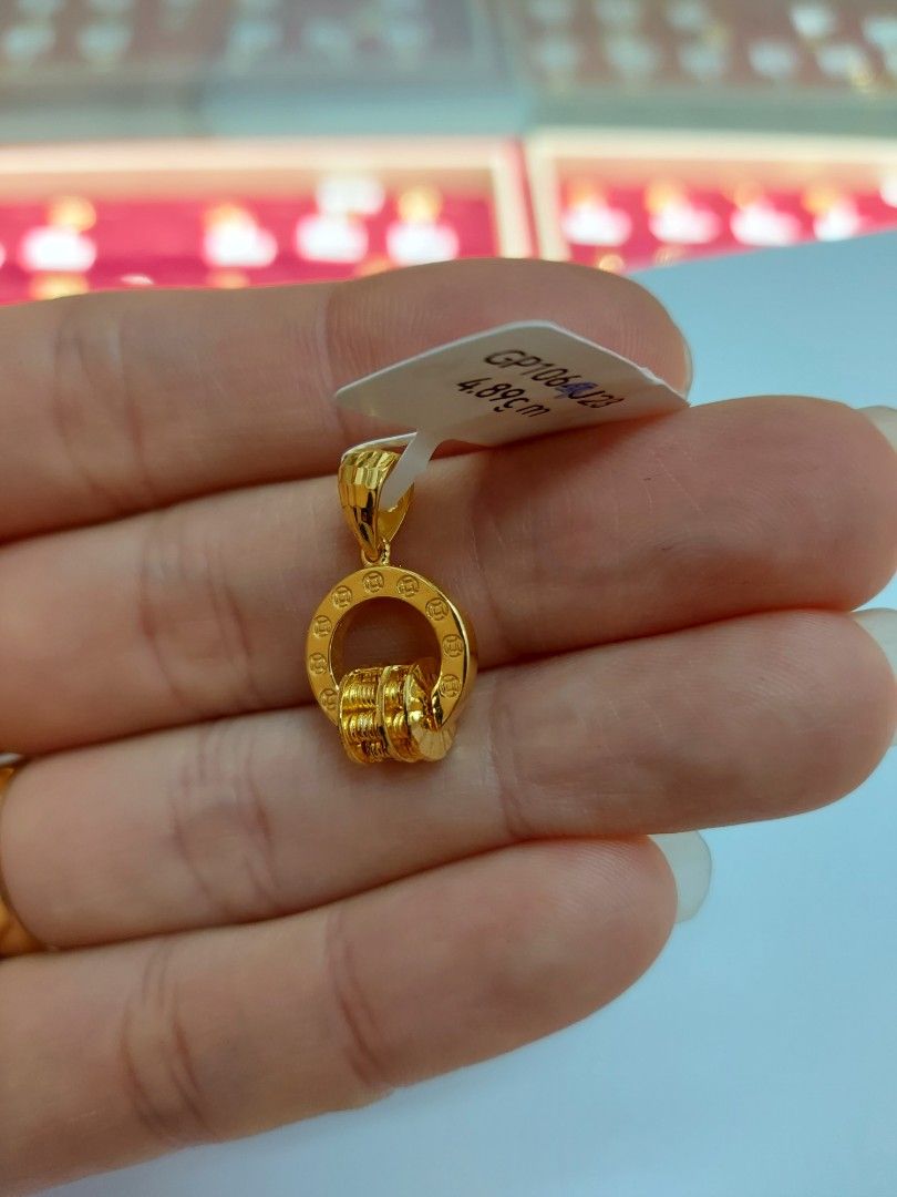 Round store abacus pendant